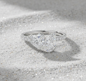 Bague en or Stonewels Toi Et Moi avec diamant de laboratoire certifié, sertie à griffes - Product Image 2