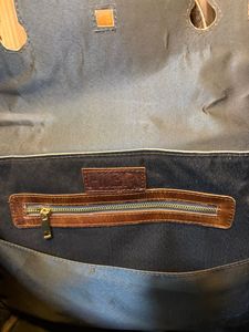 Sac à main en cuir de vachette véritable pour femme |   Sac fourre-tout en cuir marron |   Sac à main artisanal à poignée supérieure et bandoulière |   Vêtements pour femmes sur mesure - Product Image 3