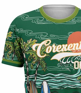 T-shirt à manches courtes Corex vert à imprimé tropical, col rond, coupe classique, style décontracté avec motif surf - Product Image 4
