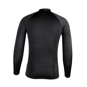 Fabricant de rashguards MMA haute performance, t-shirts de compression anti-transpiration pour l'entraînement, vente en gros - Product Image 5