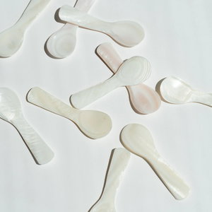 Cuchara Ecológica Hecha a Mano con Madreperla Natural, Utensilio de Lujo para Caviar, Venta al Por Mayor a Precio Económico, para una Experiencia Gastronómica Gourmet - Product Image 5