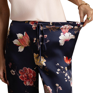 Pantalones Estampados Estilo Bohemio para Mujer con Corte Holgado y Cómodo - Product Image 4
