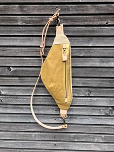 Sac bandoulière unisexe en cuir et toile, sac de poitrine, sac à dos de voyage et de randonnée décontracté, sac à fermeture éclair tendance, vente en gros LCSB-0011 - Product Image 5