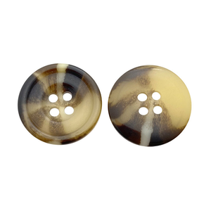 Boutons ronds en corne, faits à la main, écologiques, en matériaux organiques, imitation polie, quatre trous, motif marron crème - Product Image 1