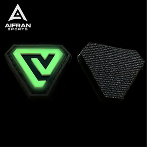 แผ่นแปะเรืองแสง PVC แบบกำหนดเองของ AIFRAN ป้ายโลโก้เรืองแสงสำหรับเสื้อแจ็คเก็ต กระเป๋า หมวก - Product Image 5