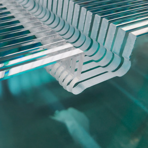 <span class=keywords><strong>Verre</strong></span> trempé ultra-clair renforcé par la chaleur de 8 mm et 10 mm, à haute transmission lumineuse pour applications architecturales - Product Image 4