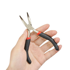 Pince à extensions de cheveux avec poignée noire, outil pour extensions de cheveux à micro-anneaux, perles et plumes - Product Image 4