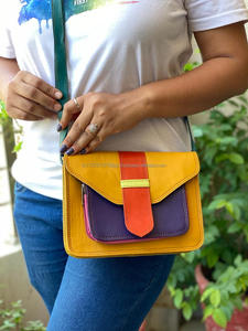 Sac à main à bandoulière en cuir pour femmes, coloré, fait à la main, nouvelle collection - Product Image 4