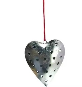 Adorno de Corazón Premium con Detalles Metálicos para Decoración del Hogar y Exhibiciones Comerciales de Temporada - Product Image 1