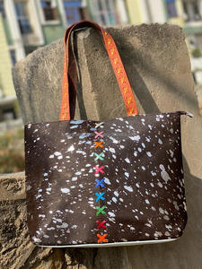 2025 nuevos bolsos de mano de cuero de vaca con estampado metálico Real para mujer, bolsos de hombro de vaquera de gran capacidad de estilo Vintage de alta calidad - Product Image 5