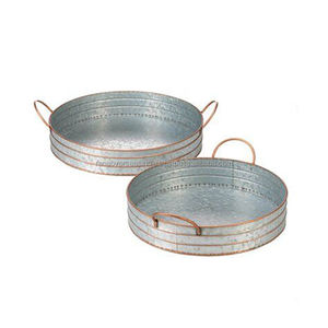 Plateau de service en métal galvanisé à forte demande avec poignées robustes Accent décoratif pour tables basses mariages et fêtes - Product Image 5