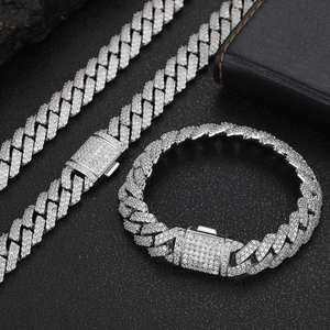 Collier chaîne à micro-incrustations de moissanite en argent 925 plaqué or certifié GRA, unisexe, style hip-hop géométrique, pour mariage et anniversaire - Product Image 2