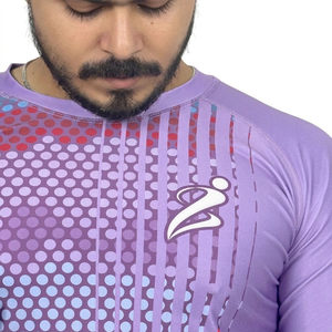 เสื้อแรชการ์ดผู้ชายสีพื้นผลิตจากโรงงานในราคาที่เหมาะสม / เสื้อแรชการ์ดแขนยาวผ้าโพลีเอสเตอร์ผสมสแปนเด็กซ์สำหรับผู้ชายแบบสั่งทำได้ - Product Image 6