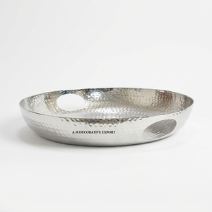 Bol de centre de table en métal martelé argenté de luxe, plat de service rond décoratif martelé à la main pour la décoration du salon et des événements - Product Image 3