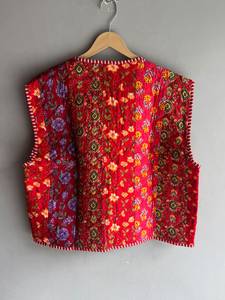 Chaleco Acolchado de Algodón con Estampado Floral Rojo para Mujer, Sin Mangas, Cuello en V, Bolsillos de Parche, Chaqueta Reversible, Estilo Primavera, REGALO PARA ELLA - Product Image 6