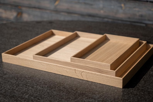 Plateaux de service en bois faits à la main, design moderne, écologiques, de haute qualité, lavables au lave-vaisselle, pour aliments, boissons, petit-déjeuner - Product Image 6