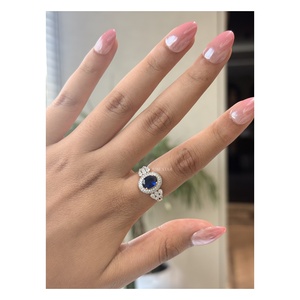 Elegante Anillo de Halo con Diamante Cultivado en Laboratorio de Corte Ovalado de 0.75 Ct, Joyería de Compromiso con Diseño Floral Vintage para Mujer en Oro Sólido de 14 Quilates - Product Image 2