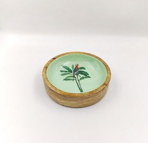 Tazón de madera de mango natural con diseño impreso en esmalte, decoración para el hogar, tazón de madera para servir ensaladas y postres al mejor precio - Product Image 1
