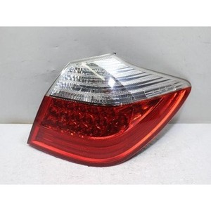 ไฟท้ายขวา LED สำหรับรถ Coupe ปี 2008-2013 มือสอง ของแท้ OEM รุ่น 924023M060 - Product Image 1