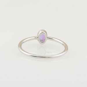 Anillo solitario de amatista púrpura, delicado anillo de boda con gema púrpura de corte ovalado, joyería de piedra de nacimiento para mujer - Product Image 5