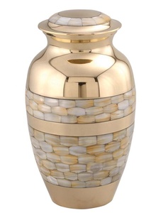 Urna Funeraria de Latón Macizo con Incrustaciones de Madreperla, Estilo Árabe de Lujo, Ecológica y Duradera, para Cenizas Humanas de Adultos, Elegante Recuerdo - Product Image 3