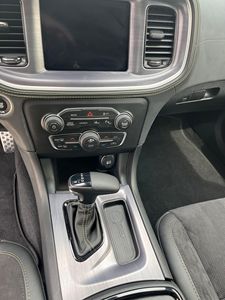 Pure Order 2023 Dodges Charger Swinger Special Edition Sedan Prêt à être expédié dans le monde entier - Product Image 4