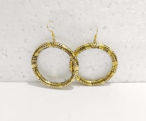 Pendiente de latón chapado en oro de alta calidad, forma redonda, lindo colgante para mujer, pendientes de aro de regalo, joyería antialérgica sin plomo - Product Image 1