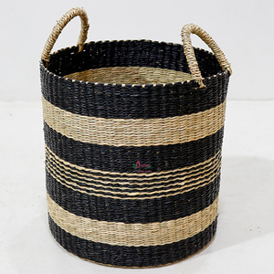 Panier de rangement circulaire en jonc de mer de style nordique avec poignées, motif pied-de-poule noir et beige, écologique, bac multi-usages - Product Image 2