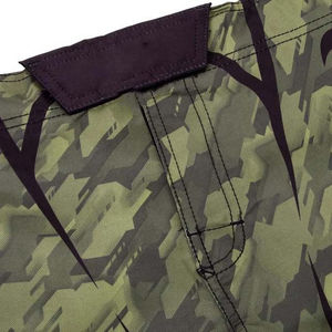 Shorts de boxe et de MMA pour hommes, style streetwear, imprimés par transfert thermique, personnalisables en gros, avec tissu respirant à séchage rapide - Product Image 5