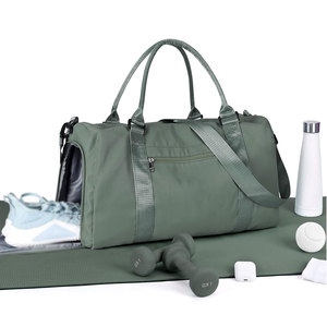 Sac de sport personnalisé avec logo, grande capacité, doublure en nylon, compartiment séparé pour chaussures, intérieur spacieux pour usage sportif - Product Image 1