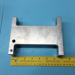 AMAT 0040-01262 SPACER, PILLOW BLOCK, ELECTRA IMP - Équipements et pièces semi-conductrices d'occasion de renommée mondiale à vendre - Product Image 4