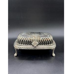 Maravilloso Diseño de Plato para Mantequilla de Acero Inoxidable para un Almacenamiento Conveniente en la Mesa y la Cocina, Plato para Mantequilla y Queso - Product Image 1