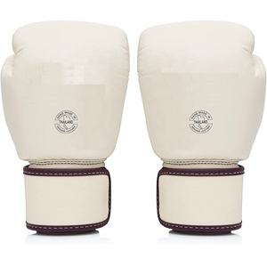 Gants de boxe personnalisés en cuir PU à doigts entiers, extensibles, avec fermeture à lacets et poignet auto-agrippant pour l'entraînement et le sparring de Muay Thai - Product Image 2