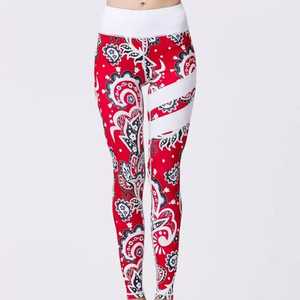Conjunto de yoga al por mayor, diseño por sublimación, crea tu propio conjunto de yoga para mujer, ropa deportiva para gimnasio, conjunto de yoga para mujer de nuevo estilo, conjunto de yoga para mujer en venta - Product Image 5