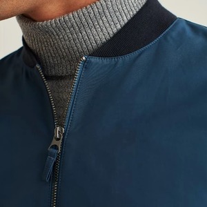 Blousons Bomber Hiver Unisexe Grande Taille Respirants Imperméables à Capuche en Polyester/Coton avec Logo Personnalisé sur le Devant – Vente en Gros - Product Image 4