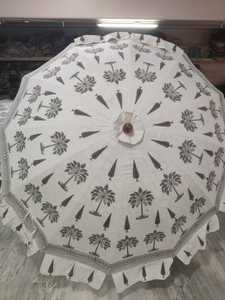 Sombrilla de Jardín Étnica India, Sombrilla de Patio Hecha a Mano, Poste de Acero, Uso Decorativo en Exteriores, 7 Pies de Altura y 6 Pies de Diámetro, B2B - Product Image 3