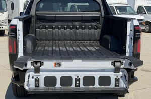 GMC Sierra EV Denali 2026 Premium, Nuevo, con Gran Autonomía, Tracción en las Cuatro Ruedas, Cabina Doble, Asientos de Cuero, Faros LED y Techo Corredizo - Product Image 3
