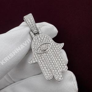 Pendentif Hamsa en Or Blanc Premium Plaqué Or avec Moissanite, Collier Porte-Bonheur, Bijou Hip Hop, Cadeau pour Hommes et Femmes, Style Bling - Product Image 4