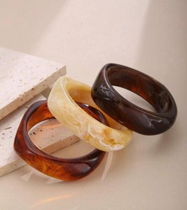 Handmade Fashion Jewellery of Resin <b>Bangles</b> and Bracelets in Luxury Design From <b>Indian</b> Manufacturer at Wholesale Price - Product Image 3