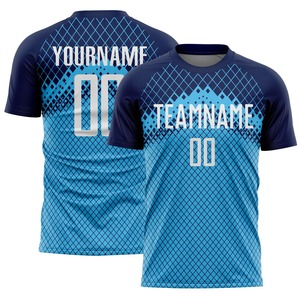 Maillot de football bleu personnalisé à manches courtes, col rond, anti-transpiration, 100 % polyester, impression par sublimation, vêtements de sport pour hommes - Product Image 3