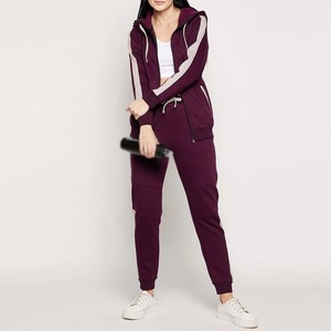 High Quality Custom Sportswear <b>Women</b> <b>Half</b> <b>Zip</b> Hoodie 100% Organic Cotton Drop Shoulder Crop Top with best Quality - Product Image 1