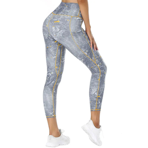 Leggings Capri taille haute pour femmes adultes en vente / Leggings Capri ajustés pour femmes à prix abordable, service OEM personnalisé - Product Image 6