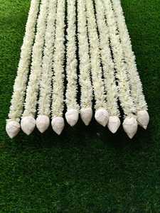Guirlande de jasmin en tissu avec bourgeons de lotus en bois de Sola, guirlande de fleurs écologique pour la décoration de mariage indien et la décoration de temple - Product Image 3