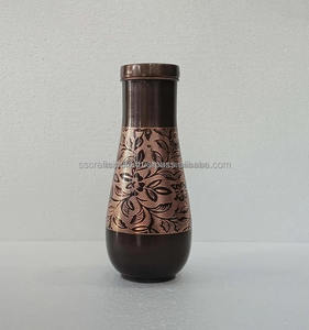 Botella de agua de cobre con estilo premium Diseño duradero para la Hidratación Diaria de bienestar y la opción de regalo perfecta al mejor precio - Product Image 6