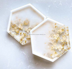 Posavasos de resina Posavasos de epoxi hechos a mano Decoración de mesa moderna colorida Posavasos de bebida únicos Hogar elegante duradero - Product Image 1
