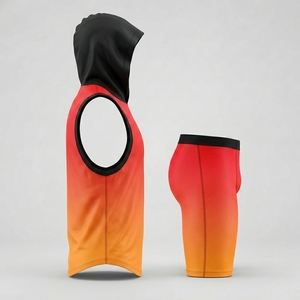 Ensemble maillot et short personnalisés haut de gamme en tissu polyester respirant pour l'entraînement d'équipe, les uniformes de matchs de ligue 7v7 et les compétitions 7v7 - Product Image 4