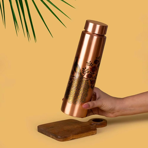 ขวดเบียร์ทองแดงลายพิมพ์และแกะสลักลายนกยูง ป้องกันการรั่วซึม ปลอดภัยสำหรับอาหาร ความจุขนาดใหญ่ ฝาแบบกด-ดึง - Product Image 5