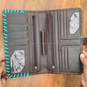 คลัทช์ซ่อนผมสไตล์ตะวันตกแบบใหม่สำหรับผู้หญิงหนังแท้มีรายละเอียดลายดอกไม้และกระเป๋าสตางค์เย็บด้วยมือ - Product Image 6