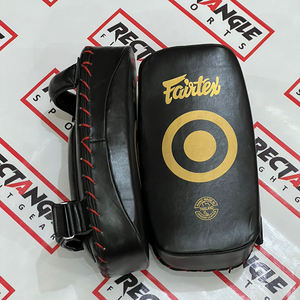 Mejor Vendido: Almohadillas de Entrenamiento de Boxeo Fairtex de Cuero Genuino, Almohadilla Curva para Golpes de Kick Boxing, Escudo de Golpeo para MMA y Muay Thai - Product Image 5
