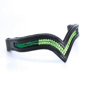 Cristales personalizados Cadena de diamantes brillantes con incrustaciones de canal vacío banda de cuero acolchado frente de caballo en mazorca completa sobre tamaños - Product Image 4